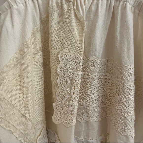 Vintage Lace Tank - Picture 4 of 10